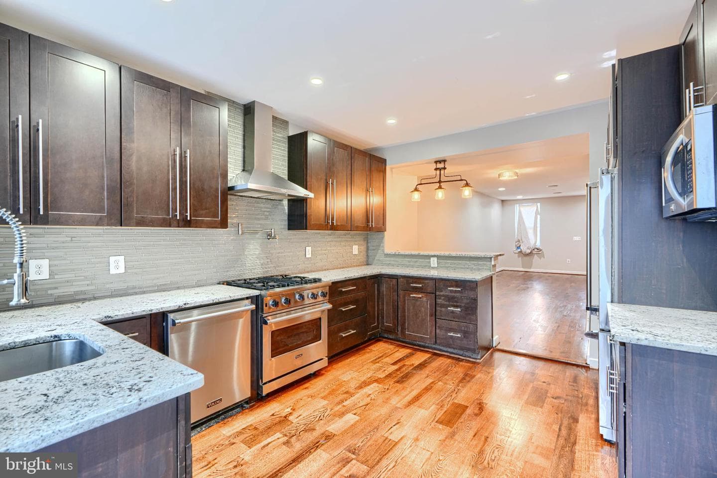 1246 Hull Street photo 12