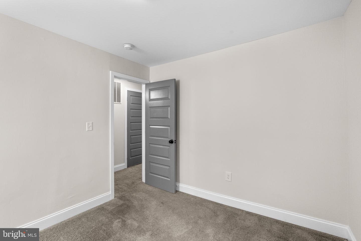 4503 Glenarm Avenue photo 30