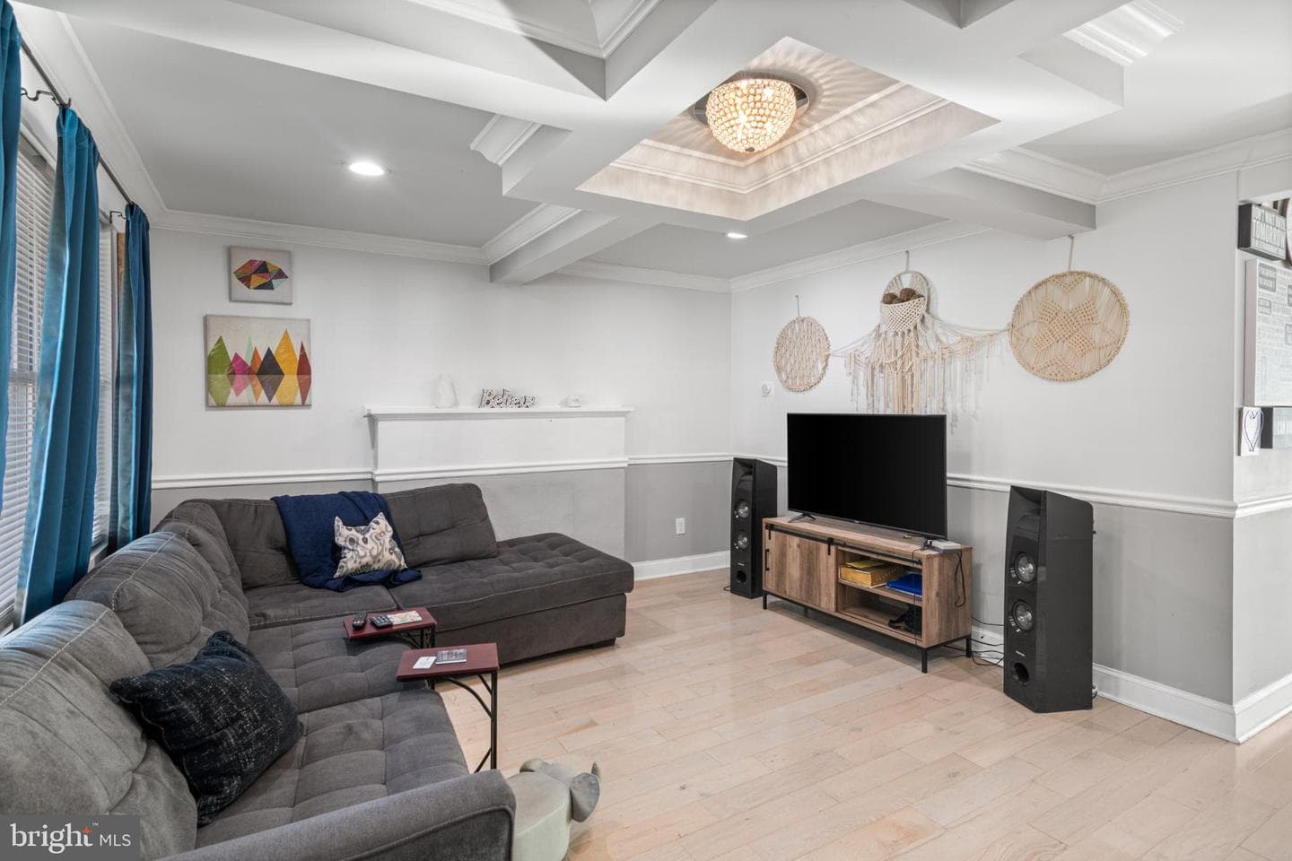 5219 W North Avenue photo 3