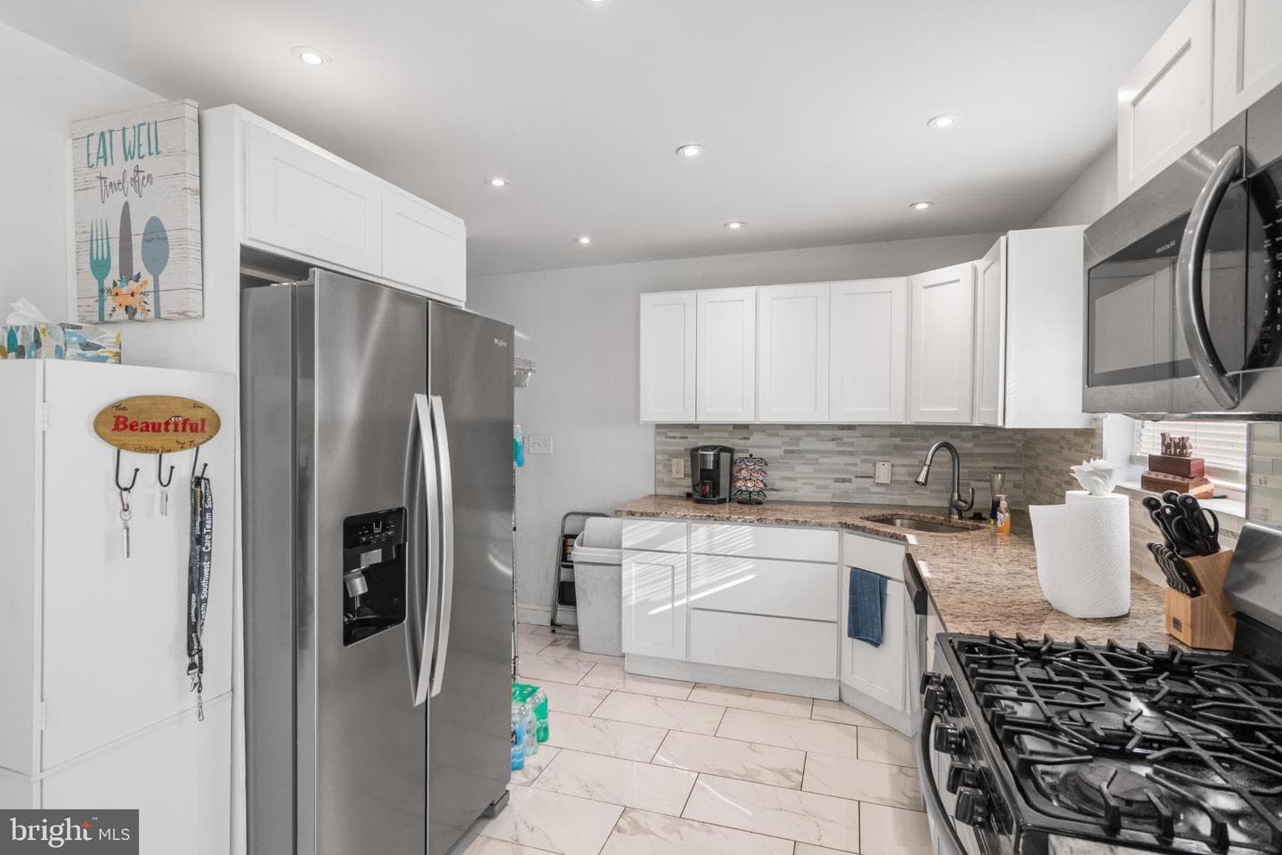 5219 W North Avenue photo 4