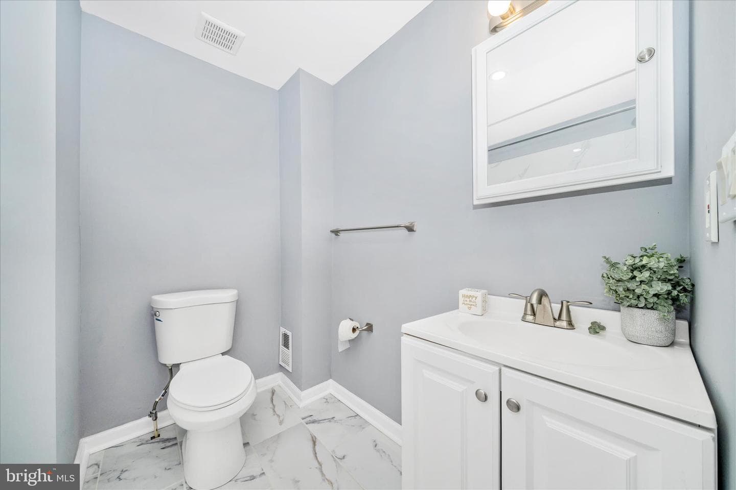 2224 W Fayette Street photo 12