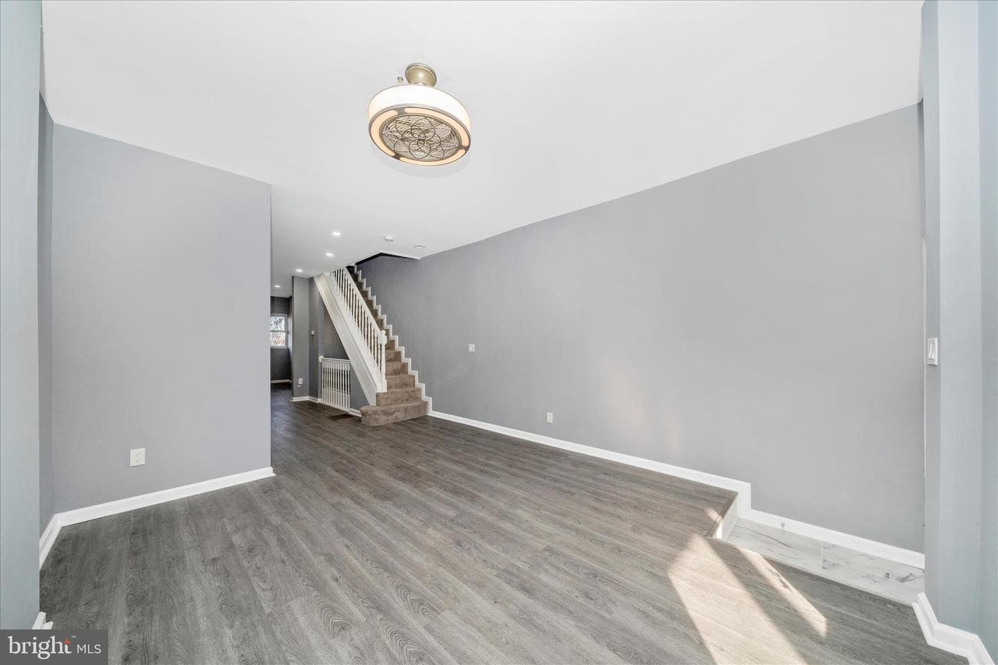 2224 W Fayette Street photo 42