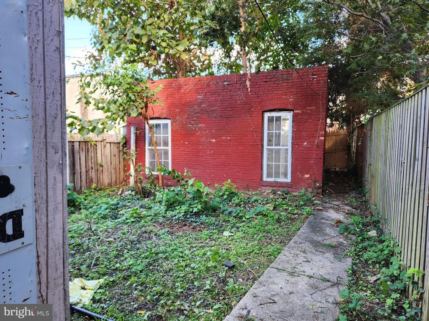 3113 Barclay Street photo 21