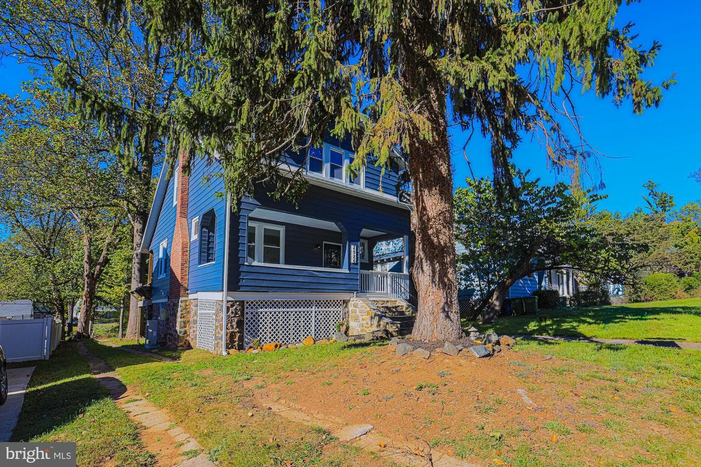 2926 Silver Hill Avenue photo 4