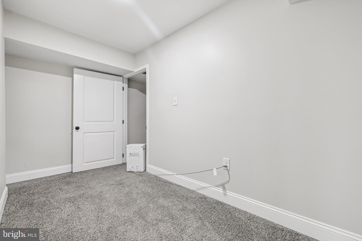 1610 N Bond Street photo 23