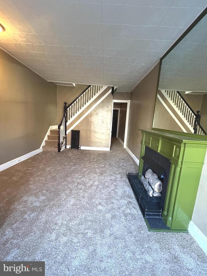 1819 N Mount Street photo 2