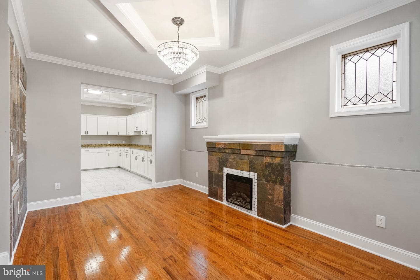 200 W 29th Street W photo 32