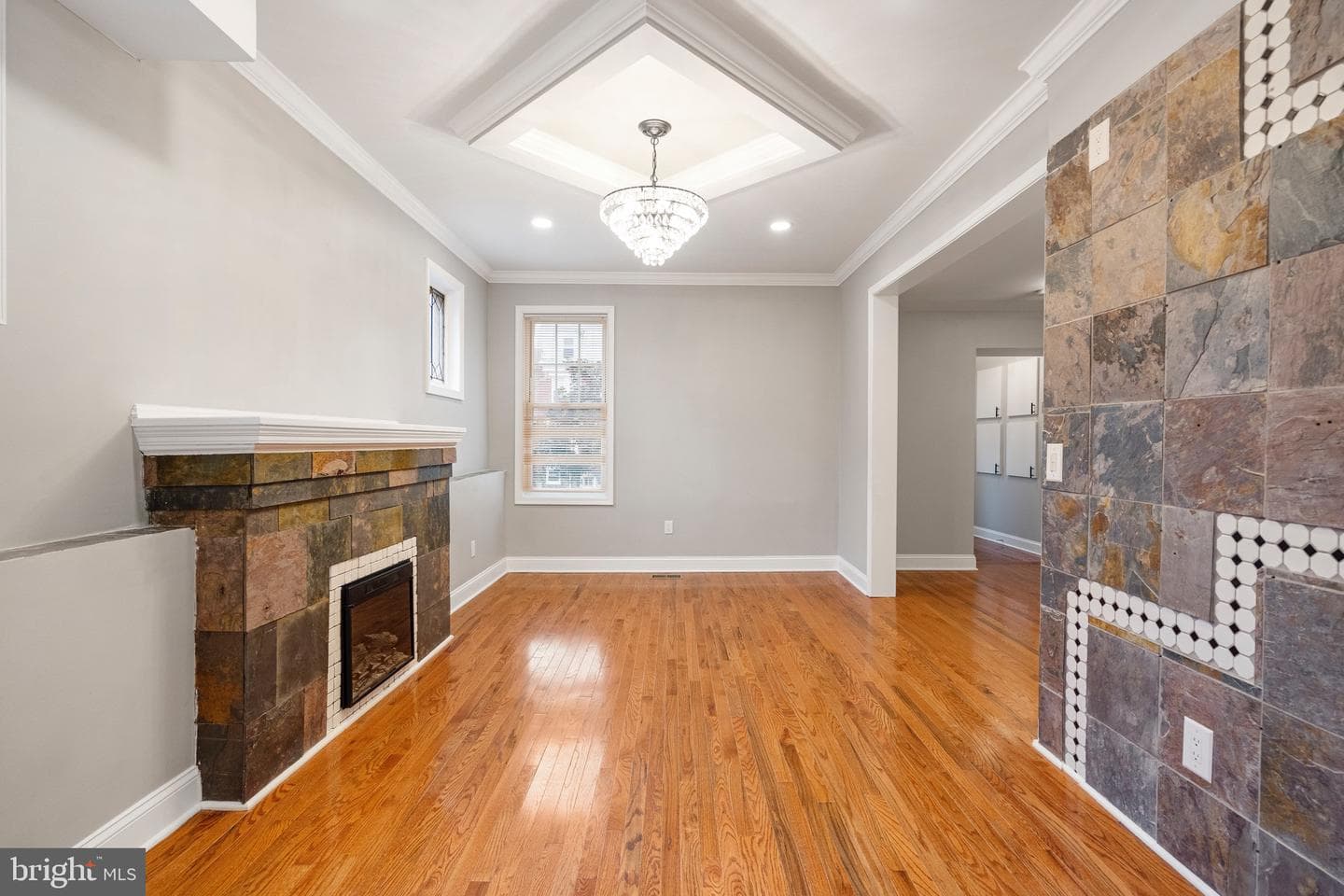 200 W 29th Street W photo 34