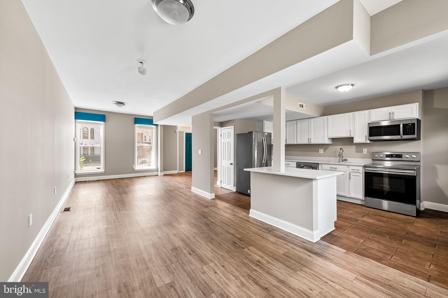 4021 Park Heights Avenue photo 2
