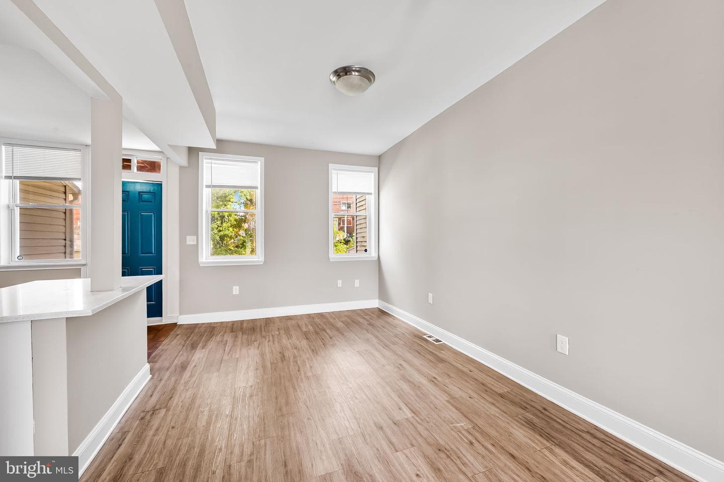 4021 Park Heights Avenue photo 8