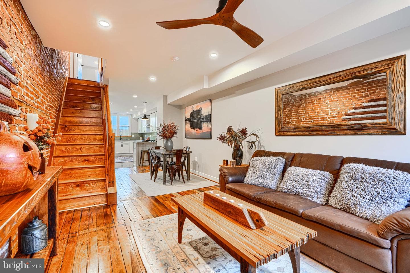 1709 William Street photo 5