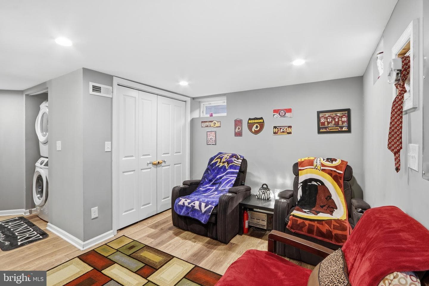 3651 Mactavish Avenue photo 25