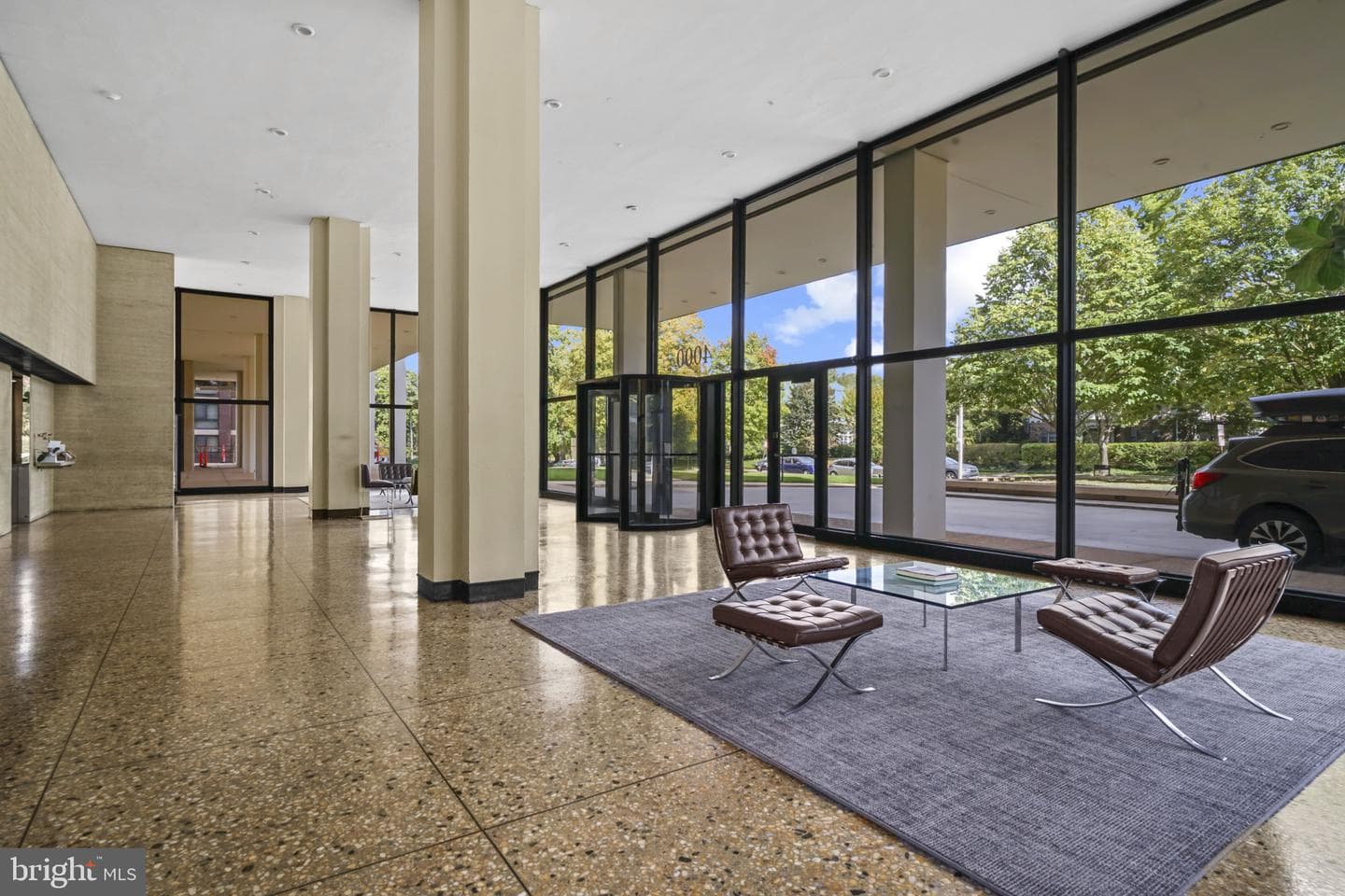 4000 N Charles Street #706 photo 20
