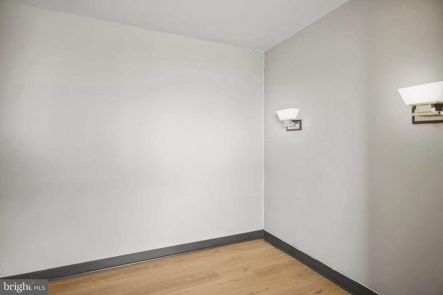 4000 N Charles Street #706 photo 6