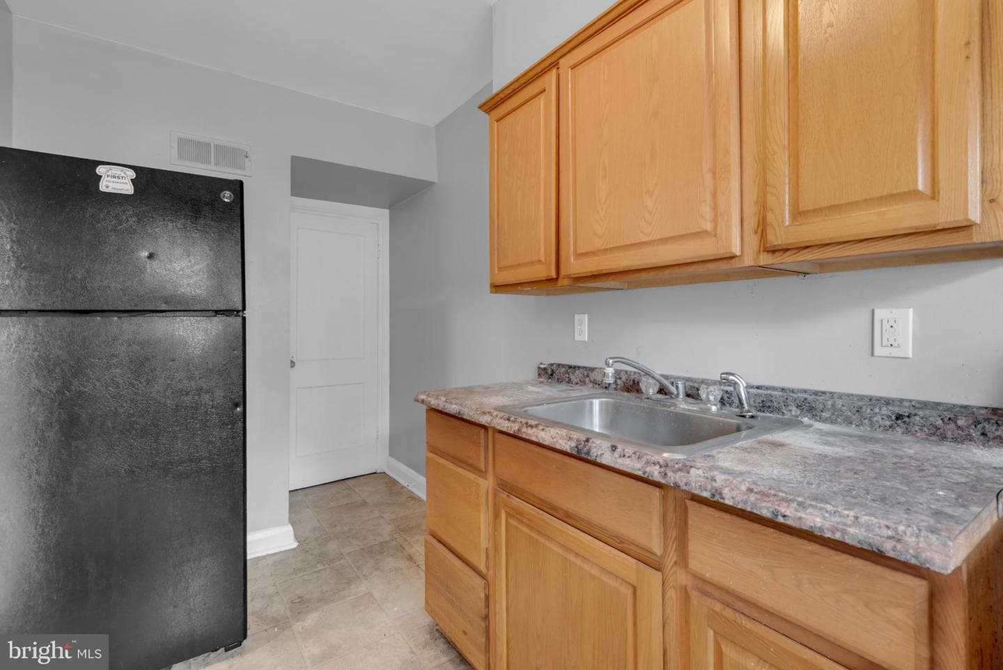 3806 Rokeby Road photo 15