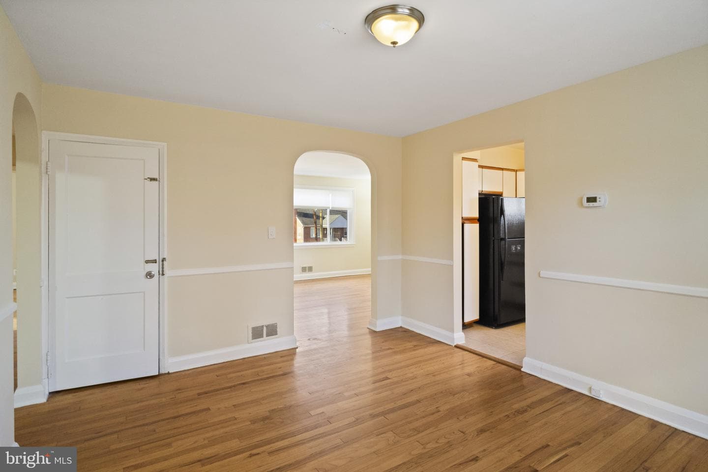 5709 Woodcrest Avenue photo 36