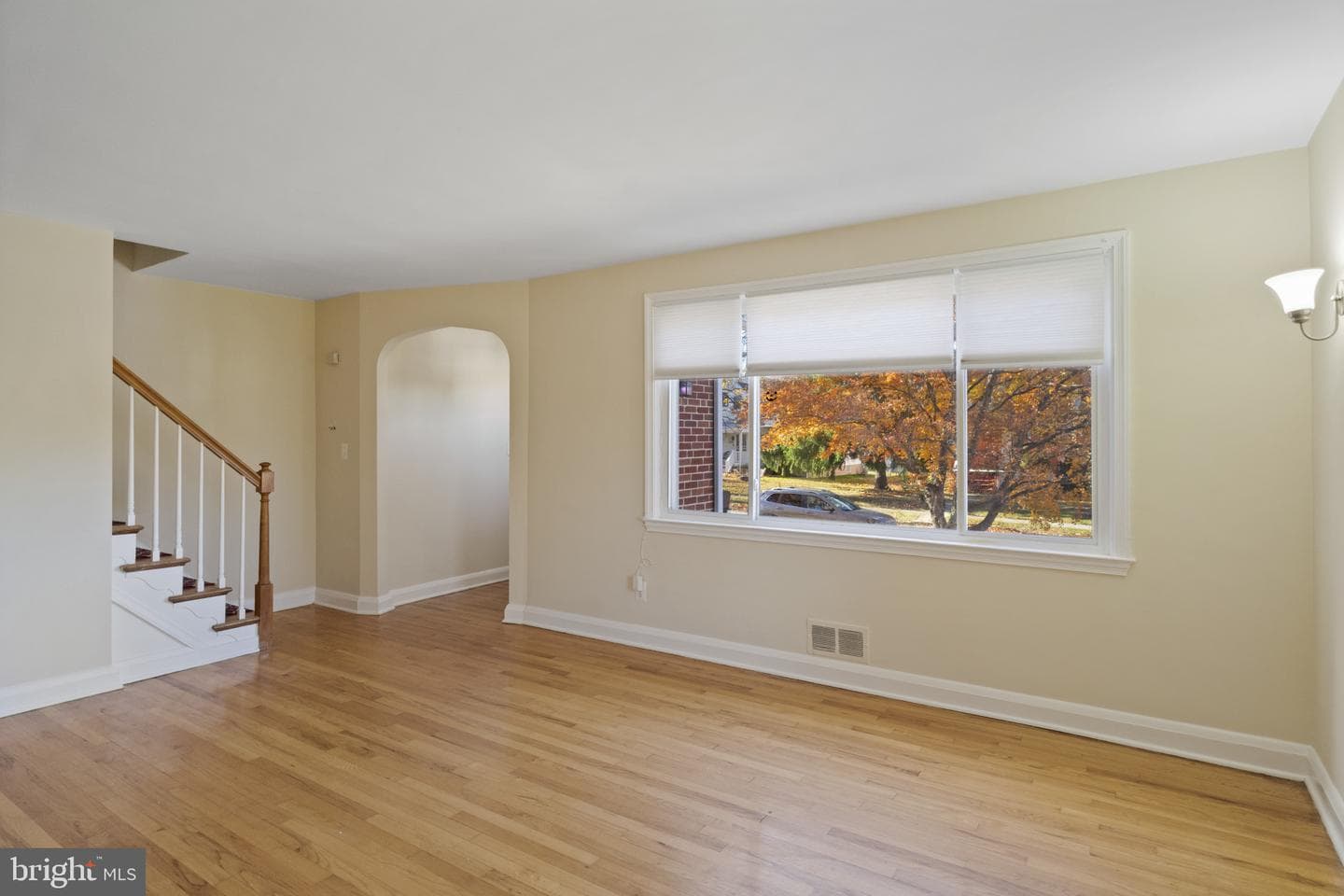 5709 Woodcrest Avenue photo 39