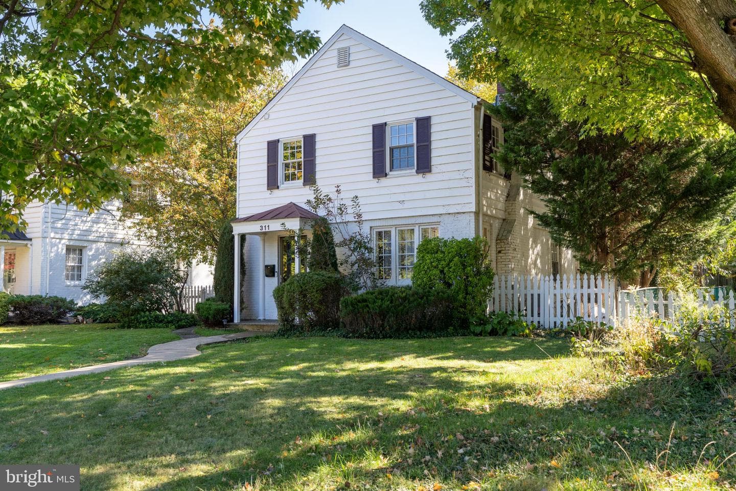 311 Woodbourne Avenue photo 7