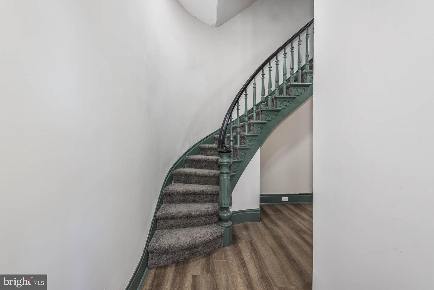 519 N Carrollton Avenue photo 6