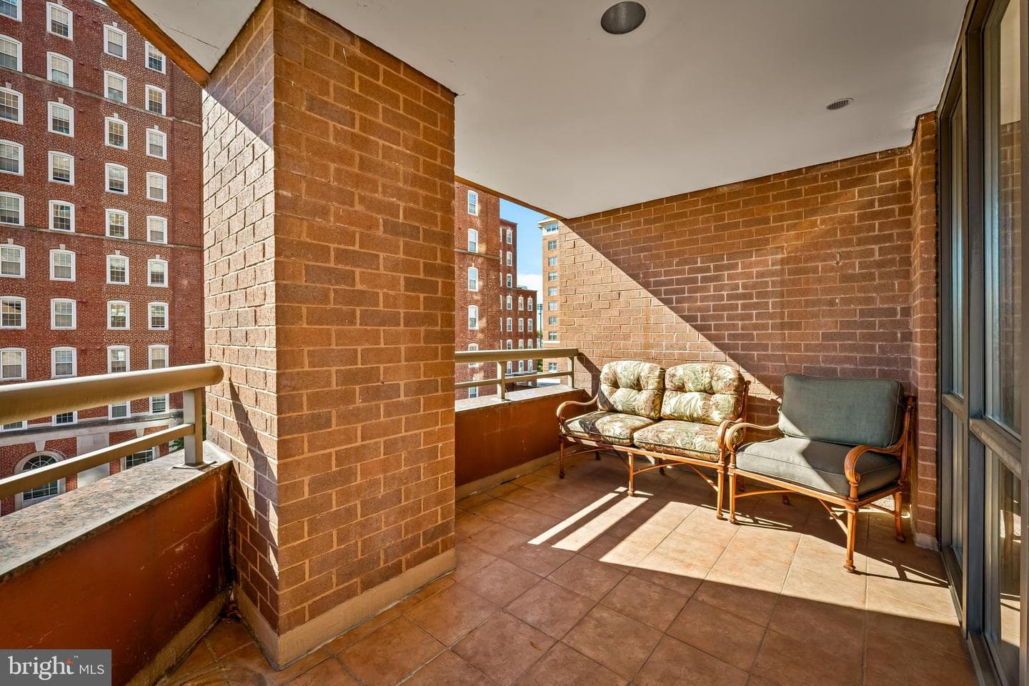 3704 N Charles Street N #406 photo 43