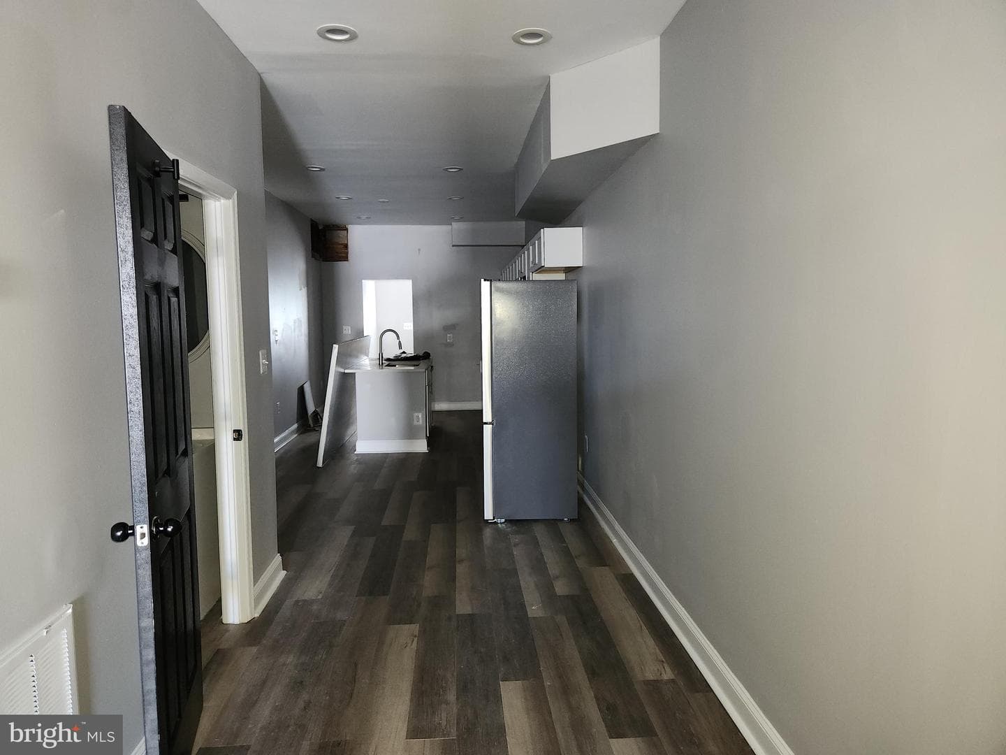 1008 N Eden Street photo 4