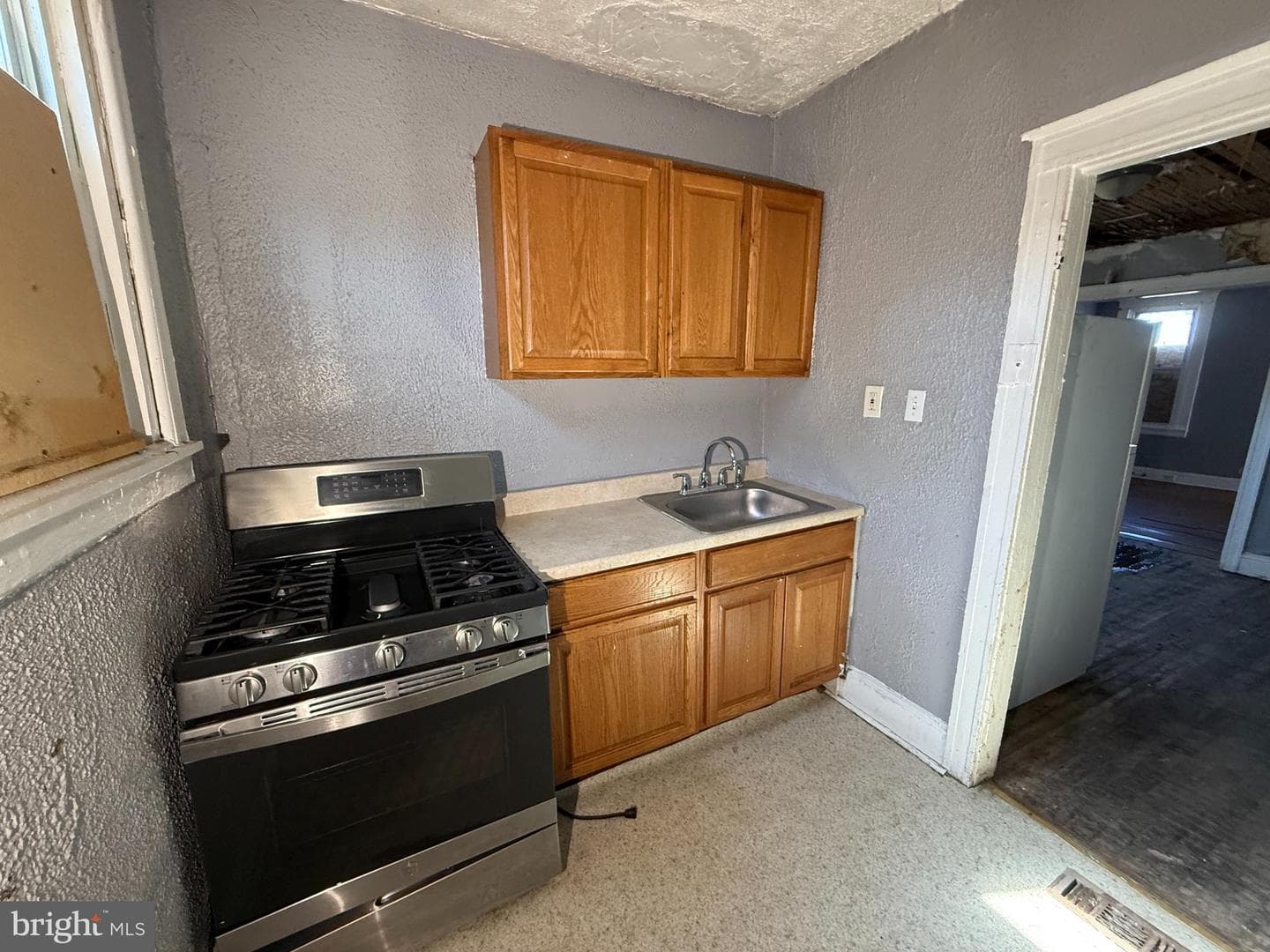 1201 Darley Avenue photo 5