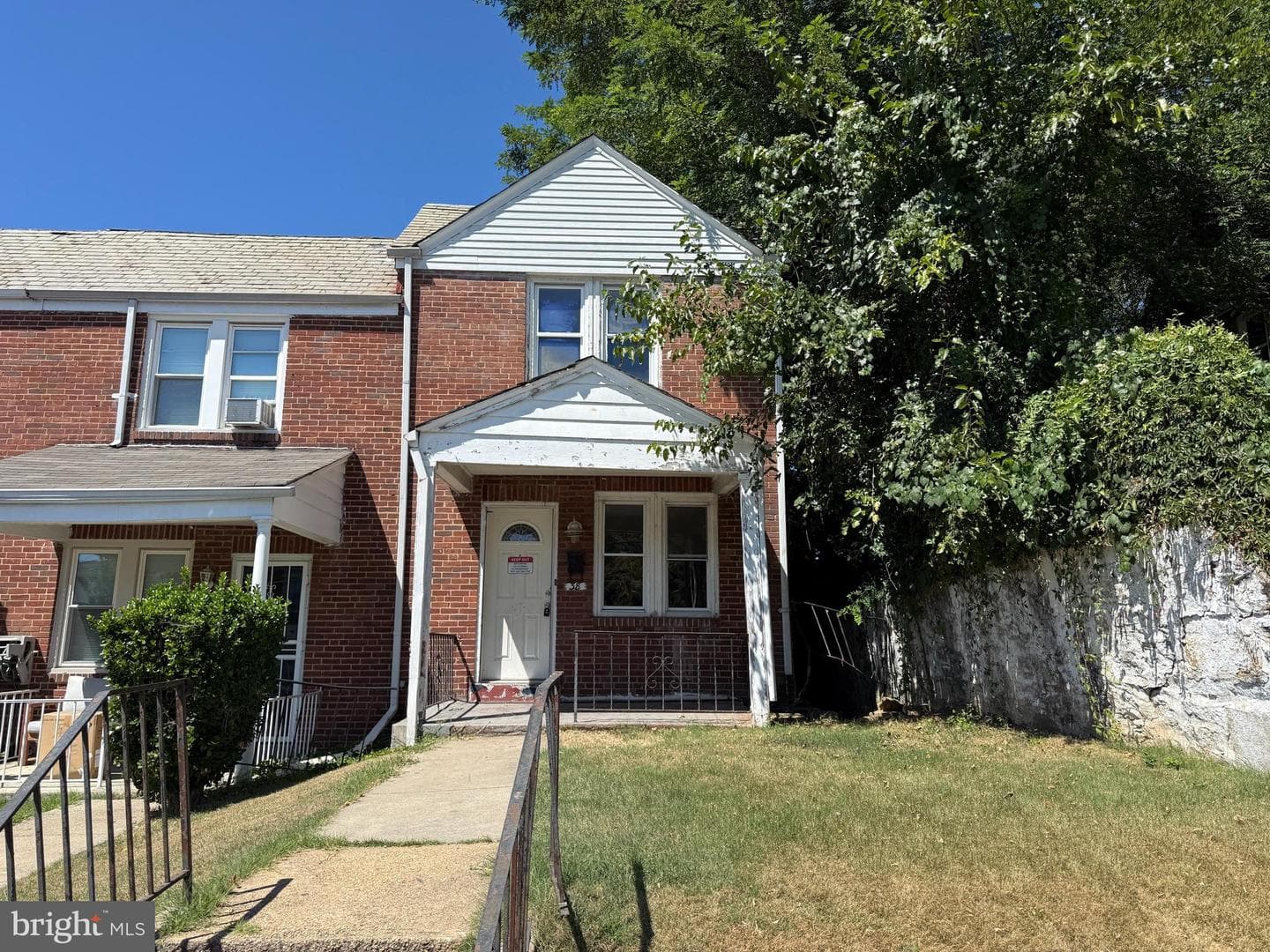 38 N Monastery Avenue photo 1