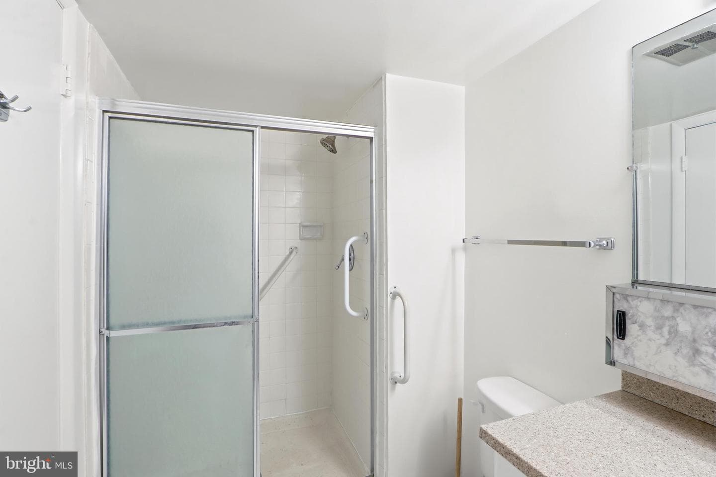 6317 Park Heights Avenue #404 photo 18