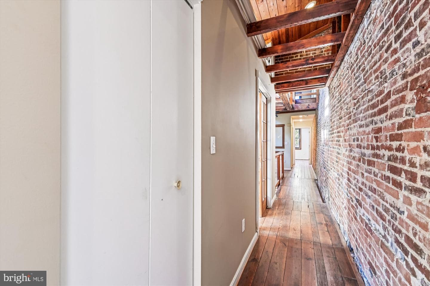 1293 William Street photo 35