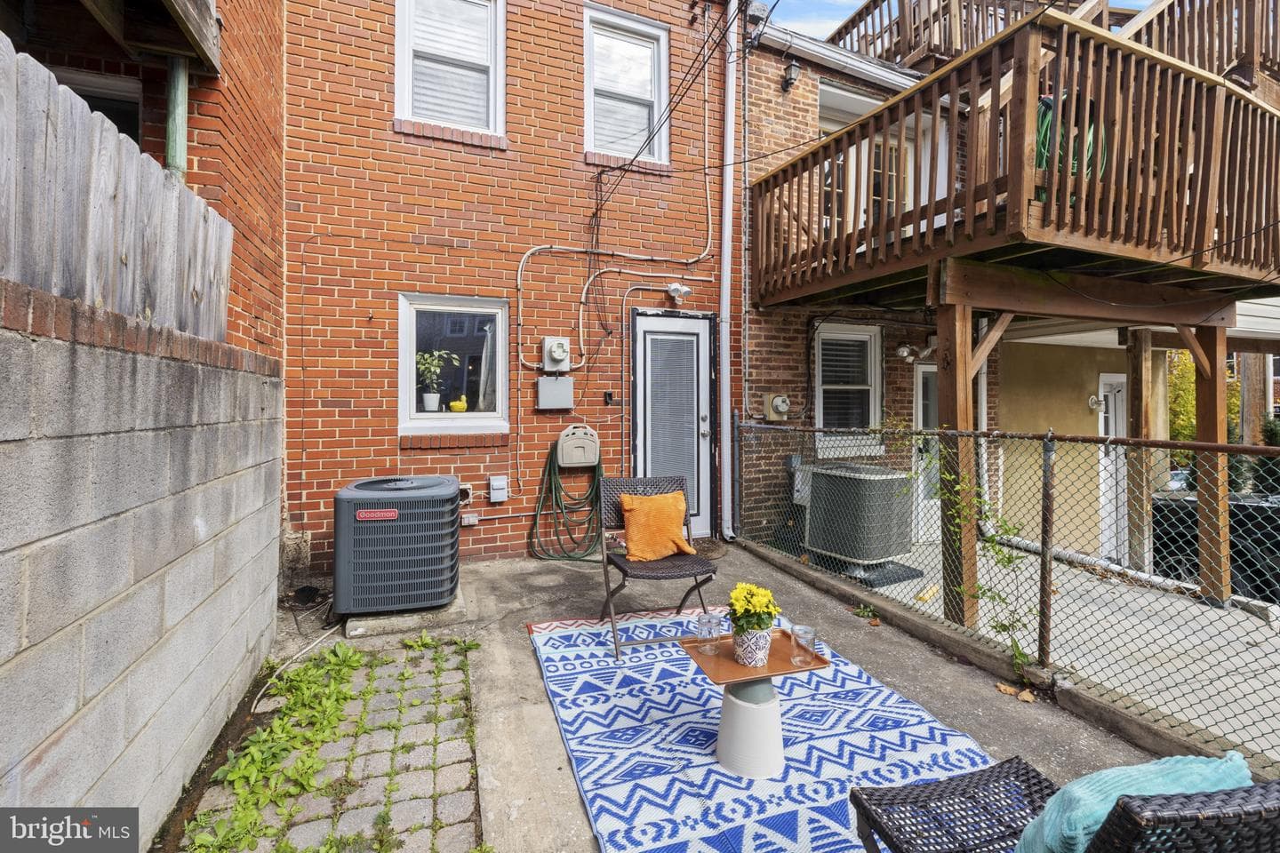 543 E Gittings Street photo 25