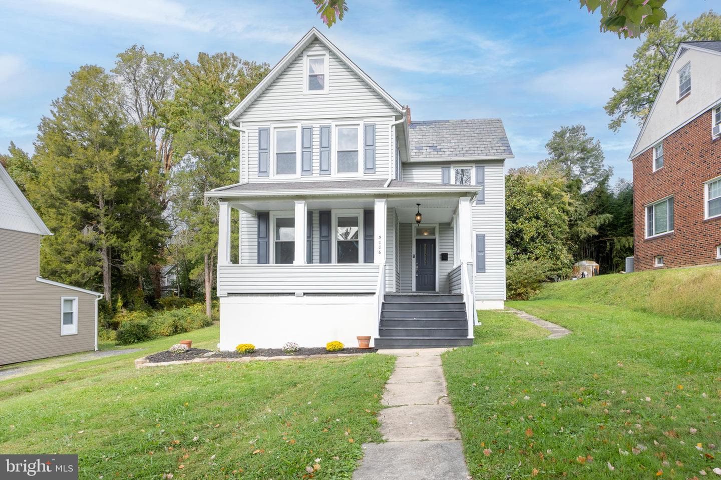 5006 Anthony Avenue photo 1