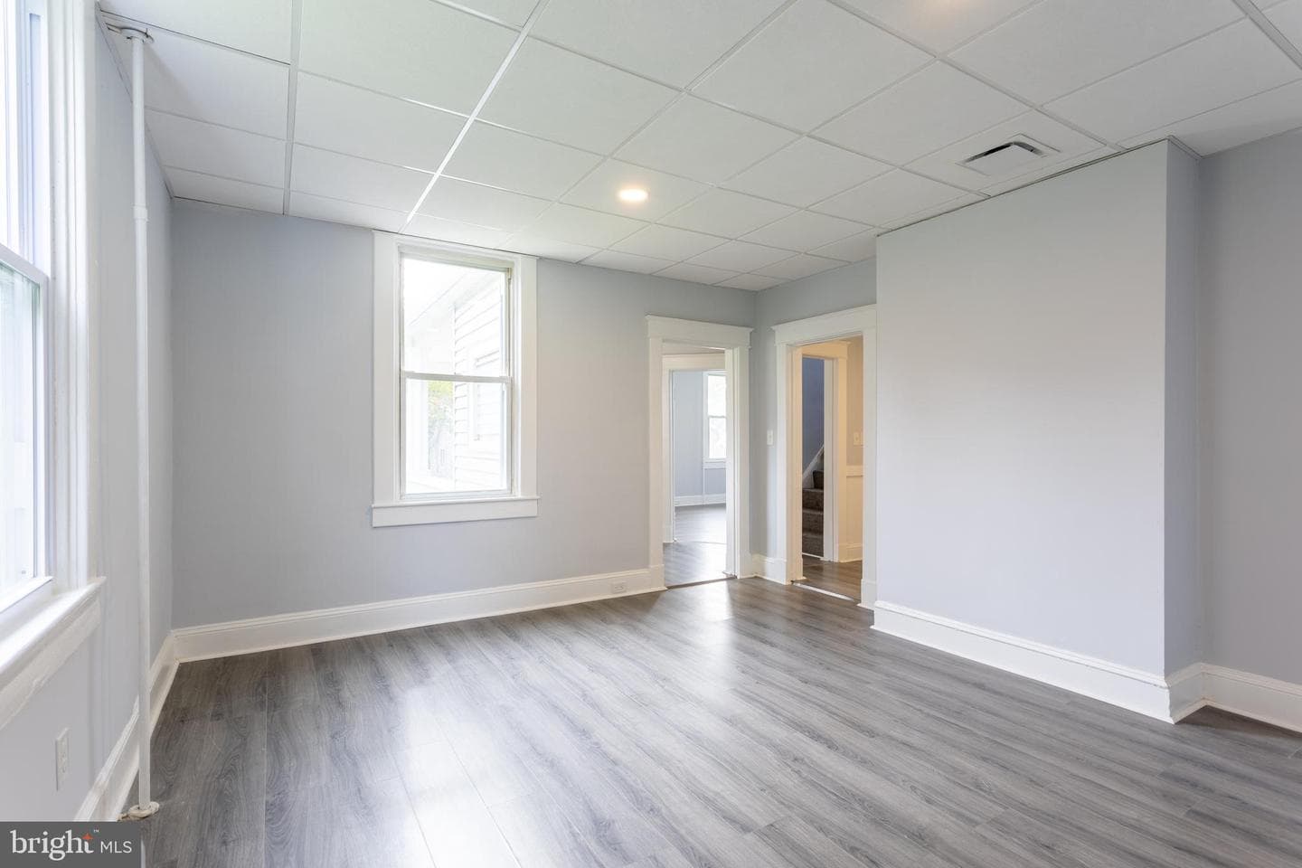 5006 Anthony Avenue photo 14