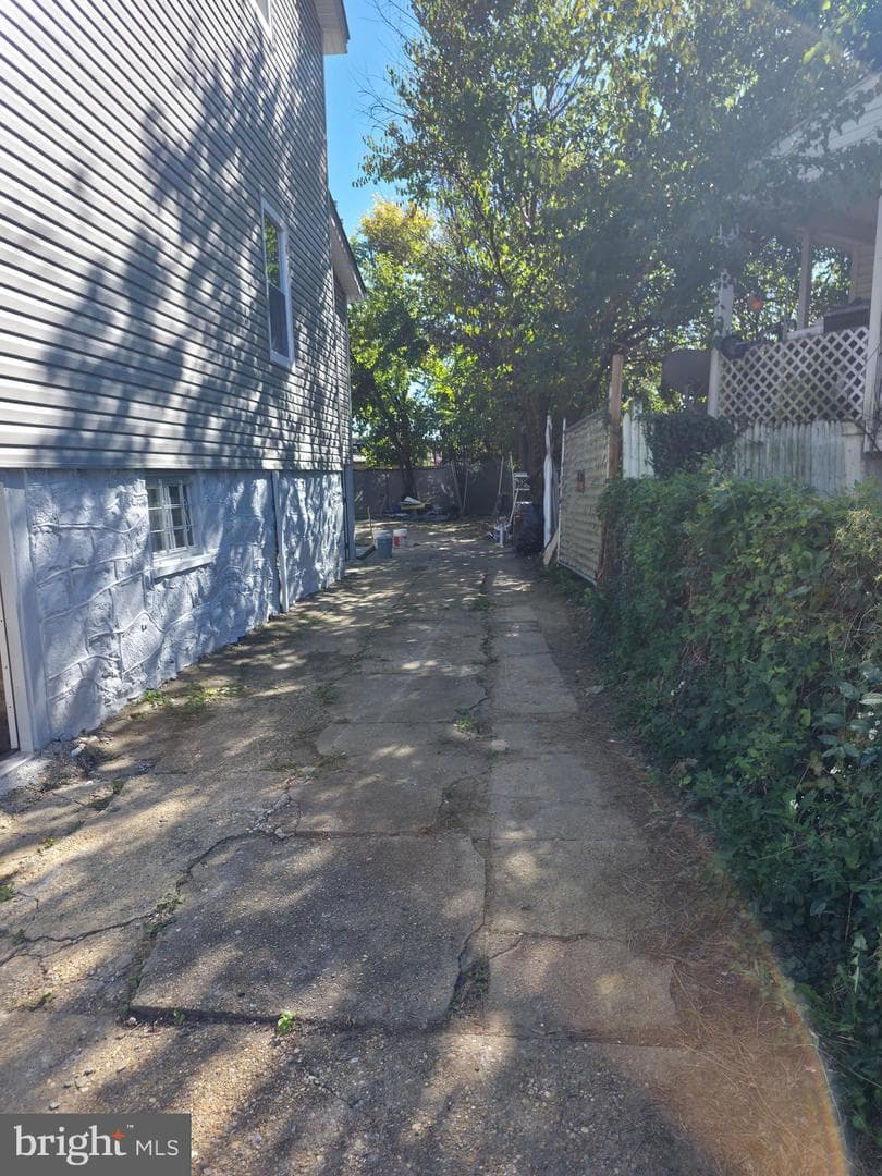 5202 Cuthbert Avenue photo 20