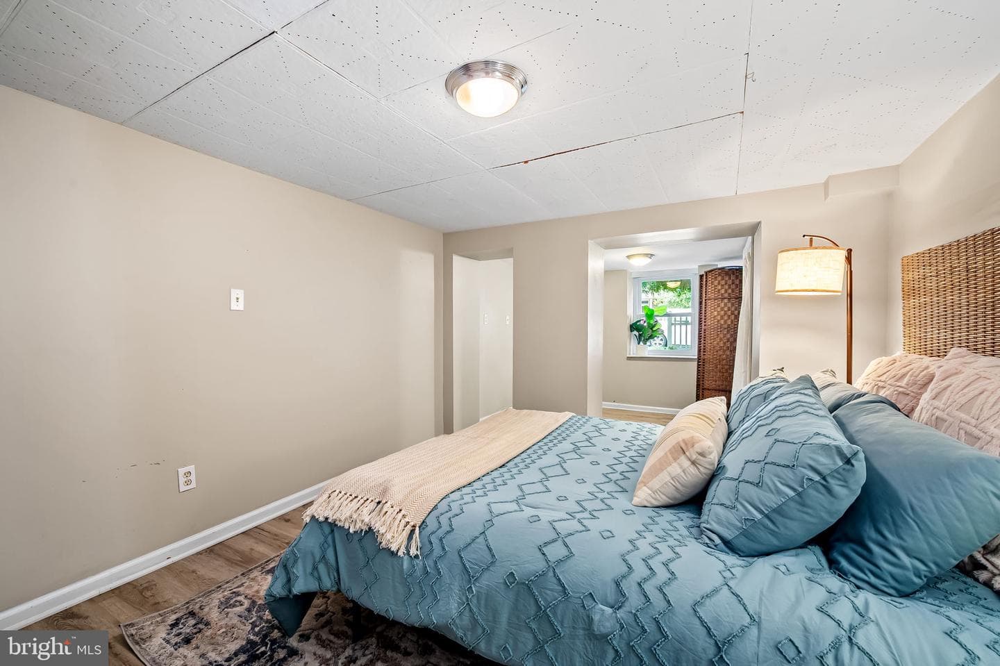 3432 Roland Avenue photo 23