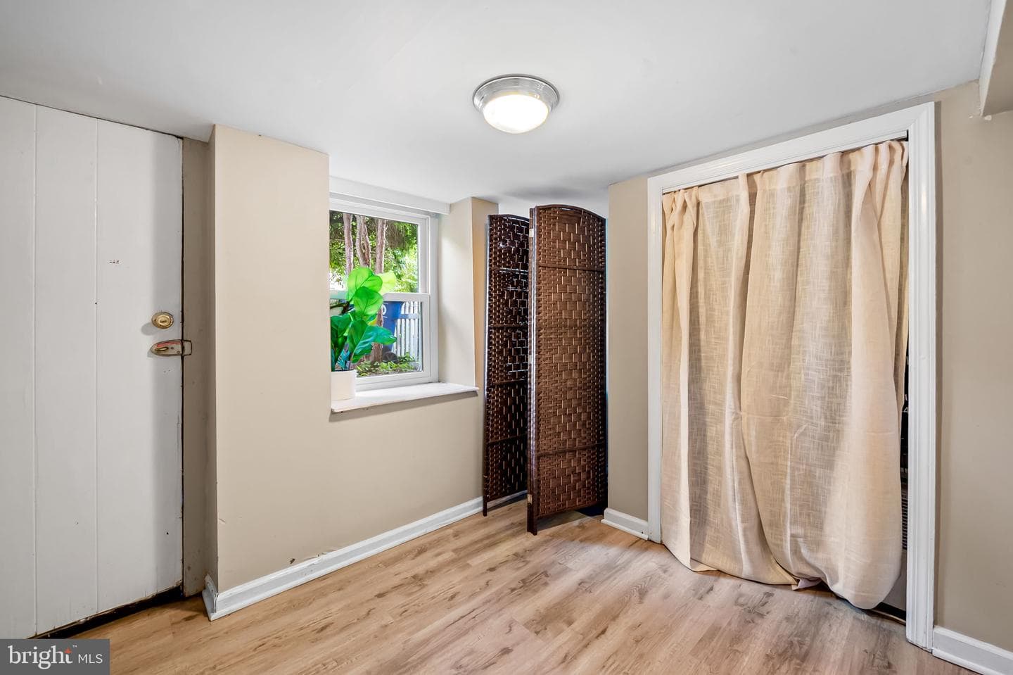 3432 Roland Avenue photo 26