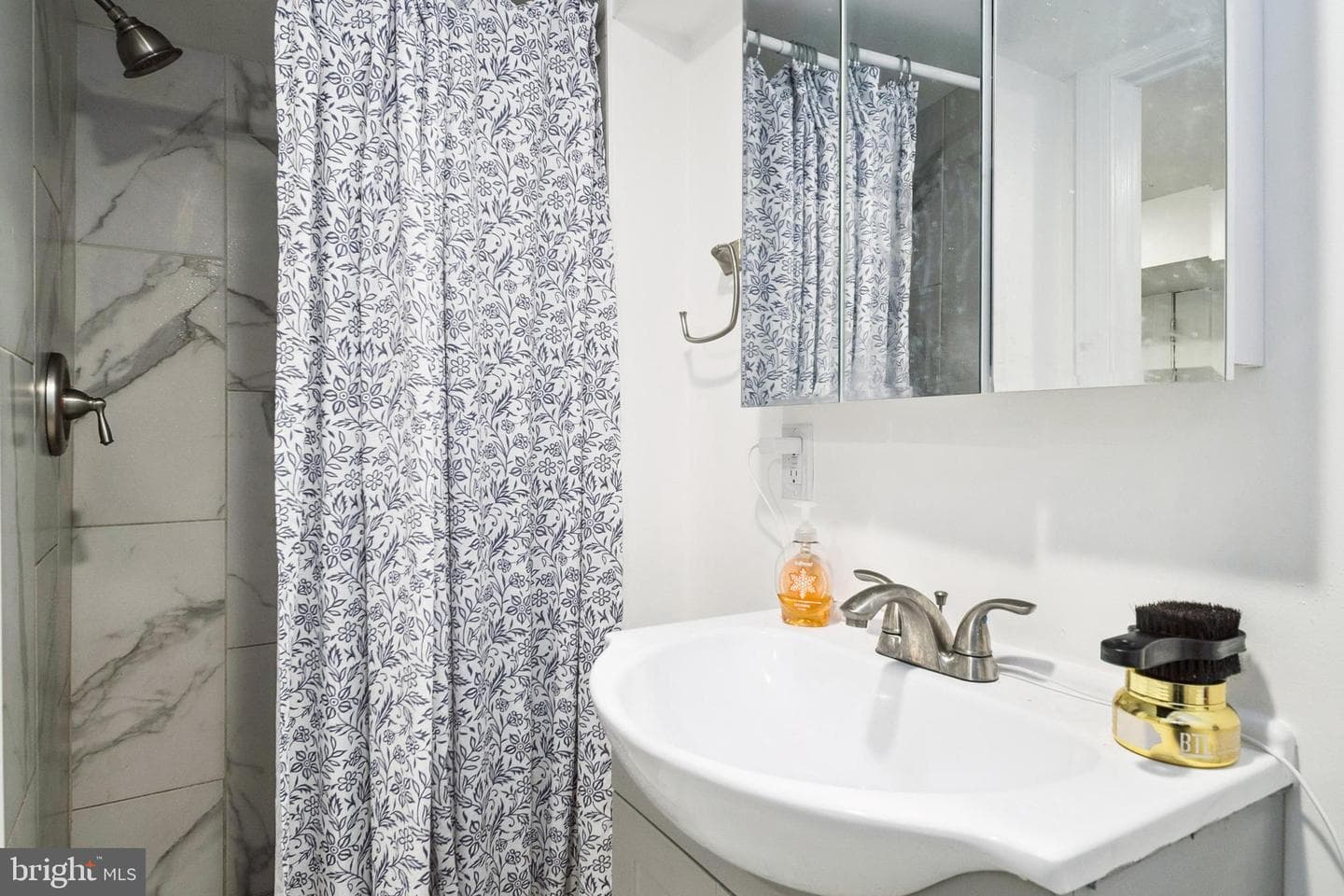 3404 Lyndale Avenue photo 21
