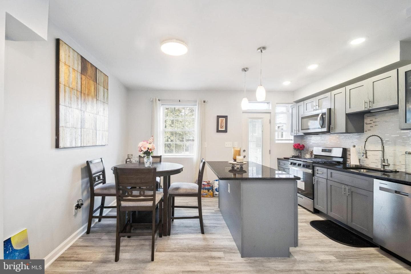 3404 Lyndale Avenue photo 4