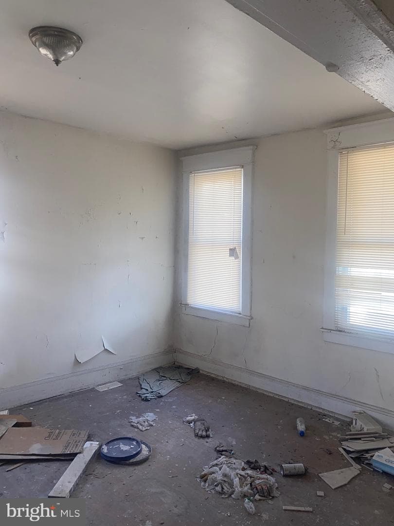2600 Oswego Avenue photo 6