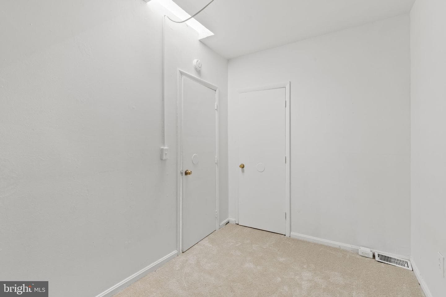 2259 W Baltimore Street W photo 10
