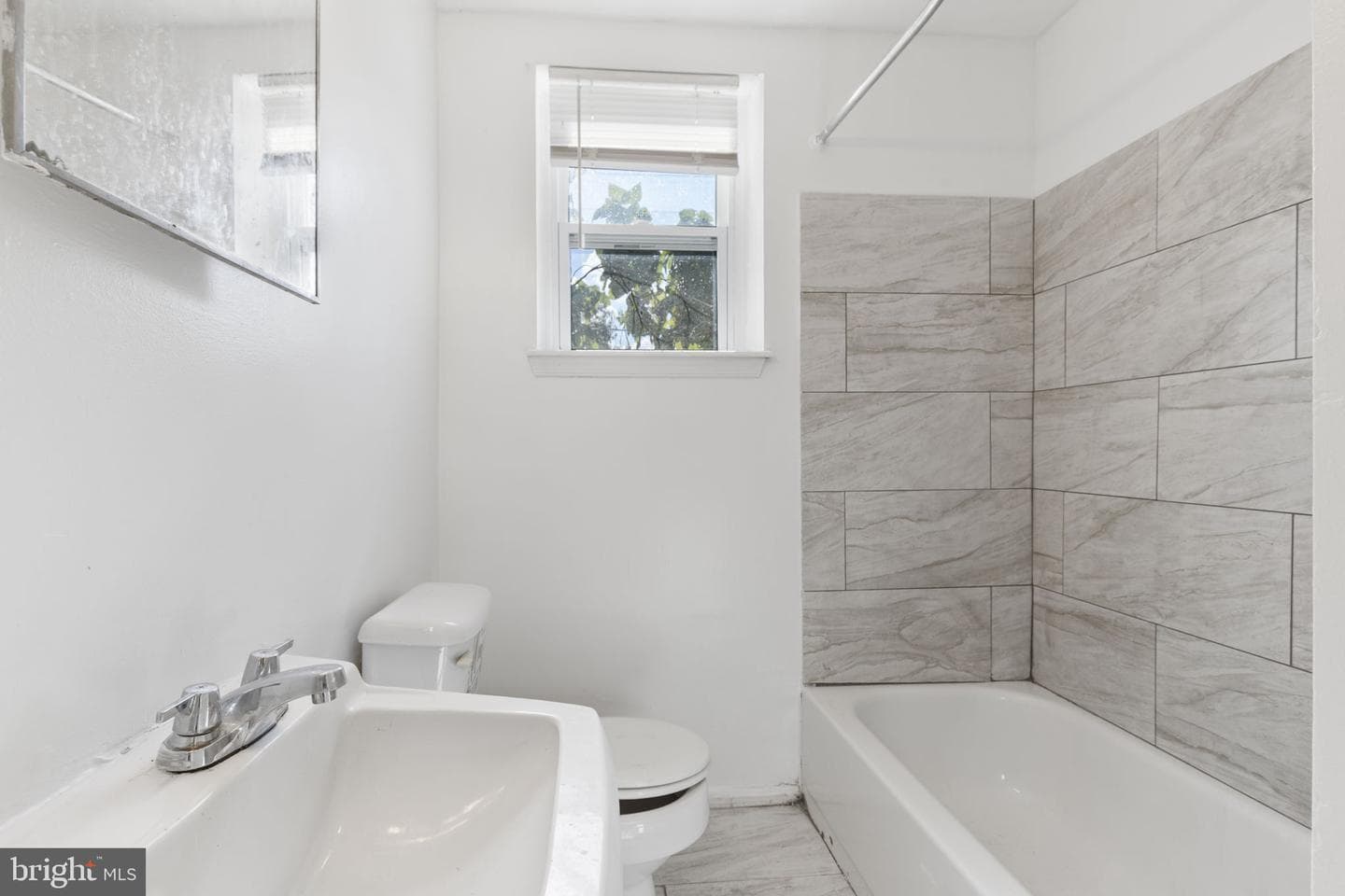 2259 W Baltimore Street W photo 6