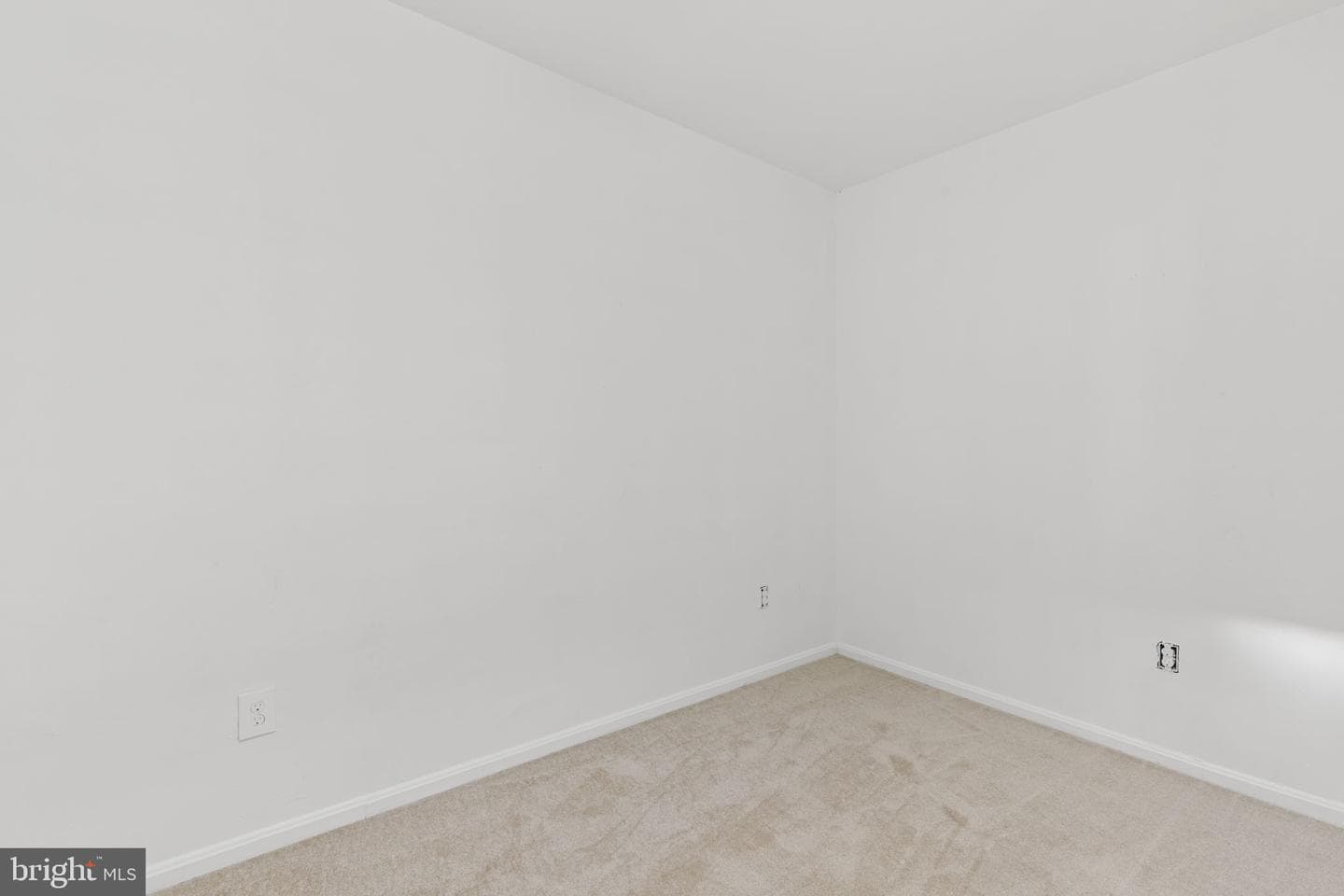 2259 W Baltimore Street W photo 9