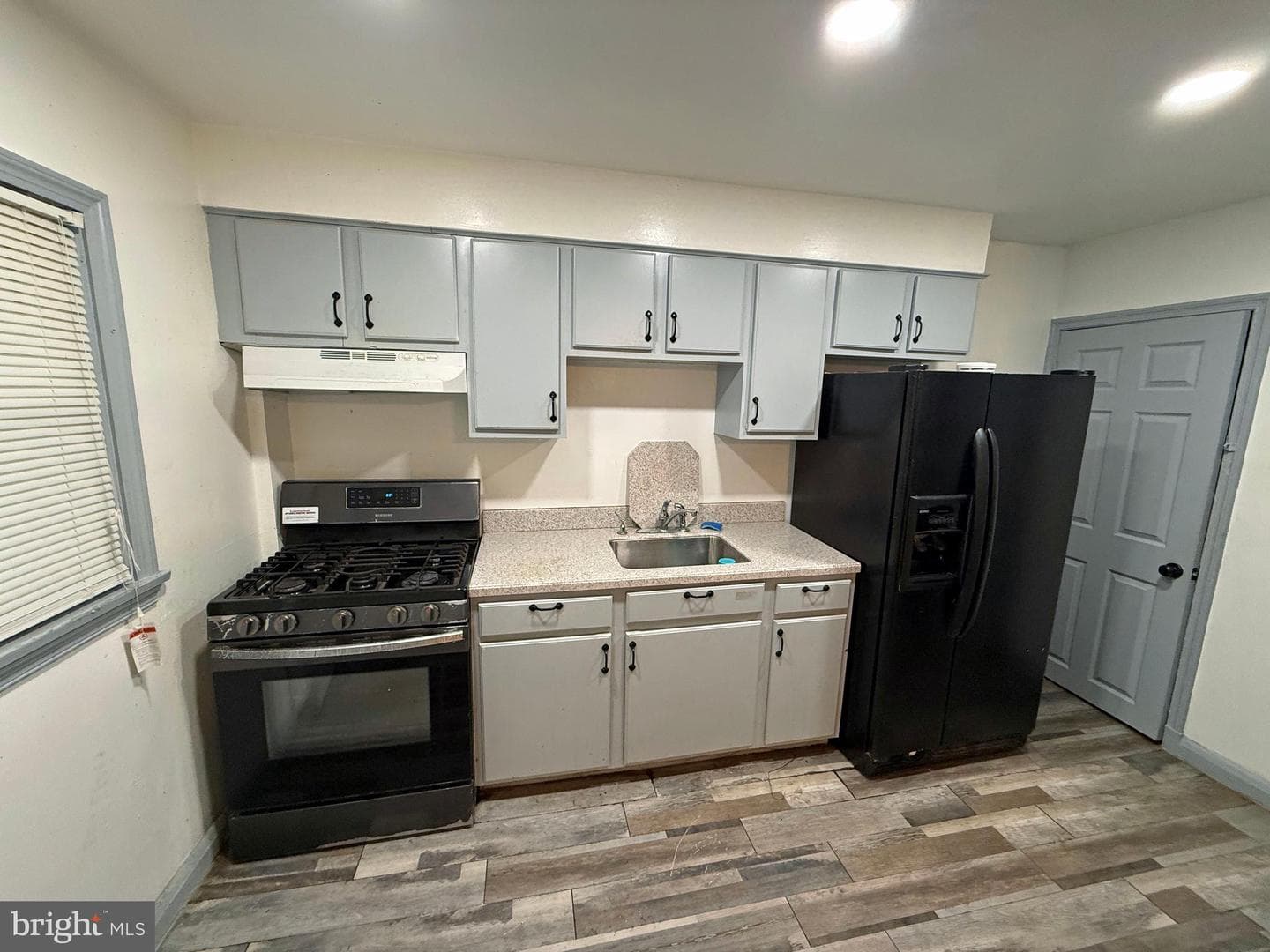 830 Saint Dunstans Road photo 13