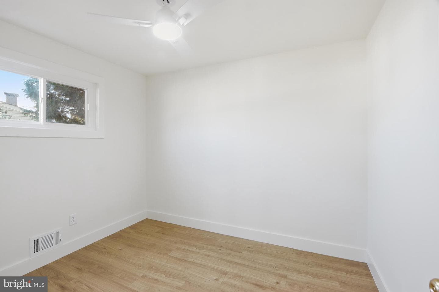 5603 Knell Avenue photo 17