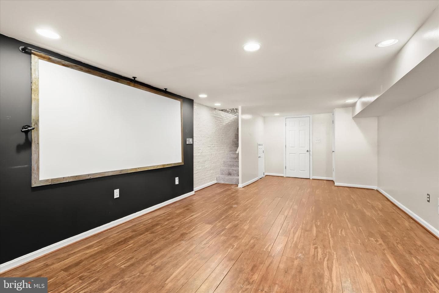 517 S Macon Street photo 30