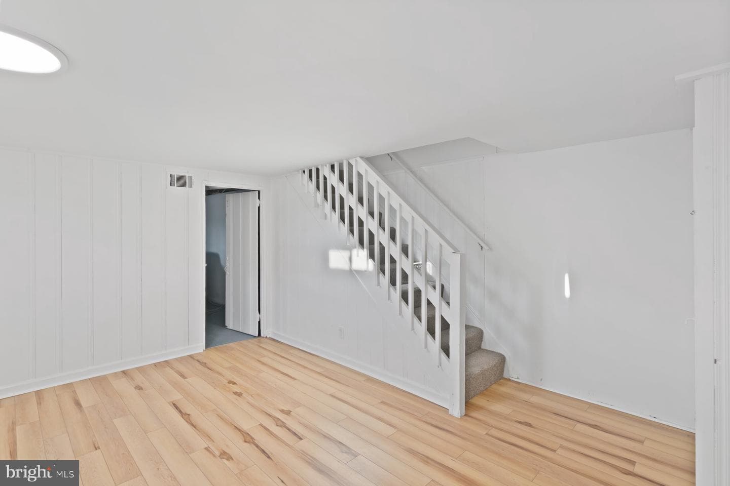 5900 Laclede Road photo 18