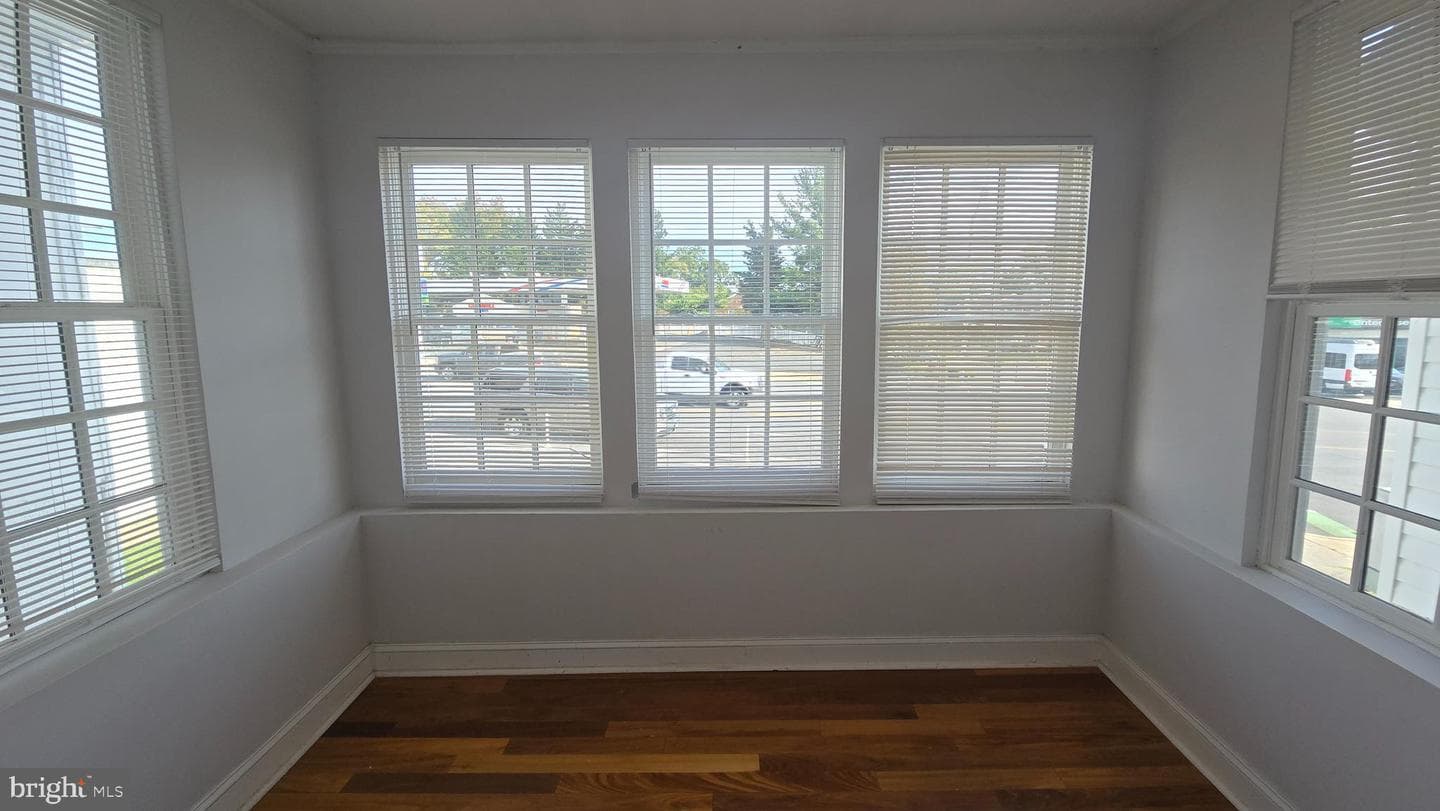 6814 Harford Road photo 6