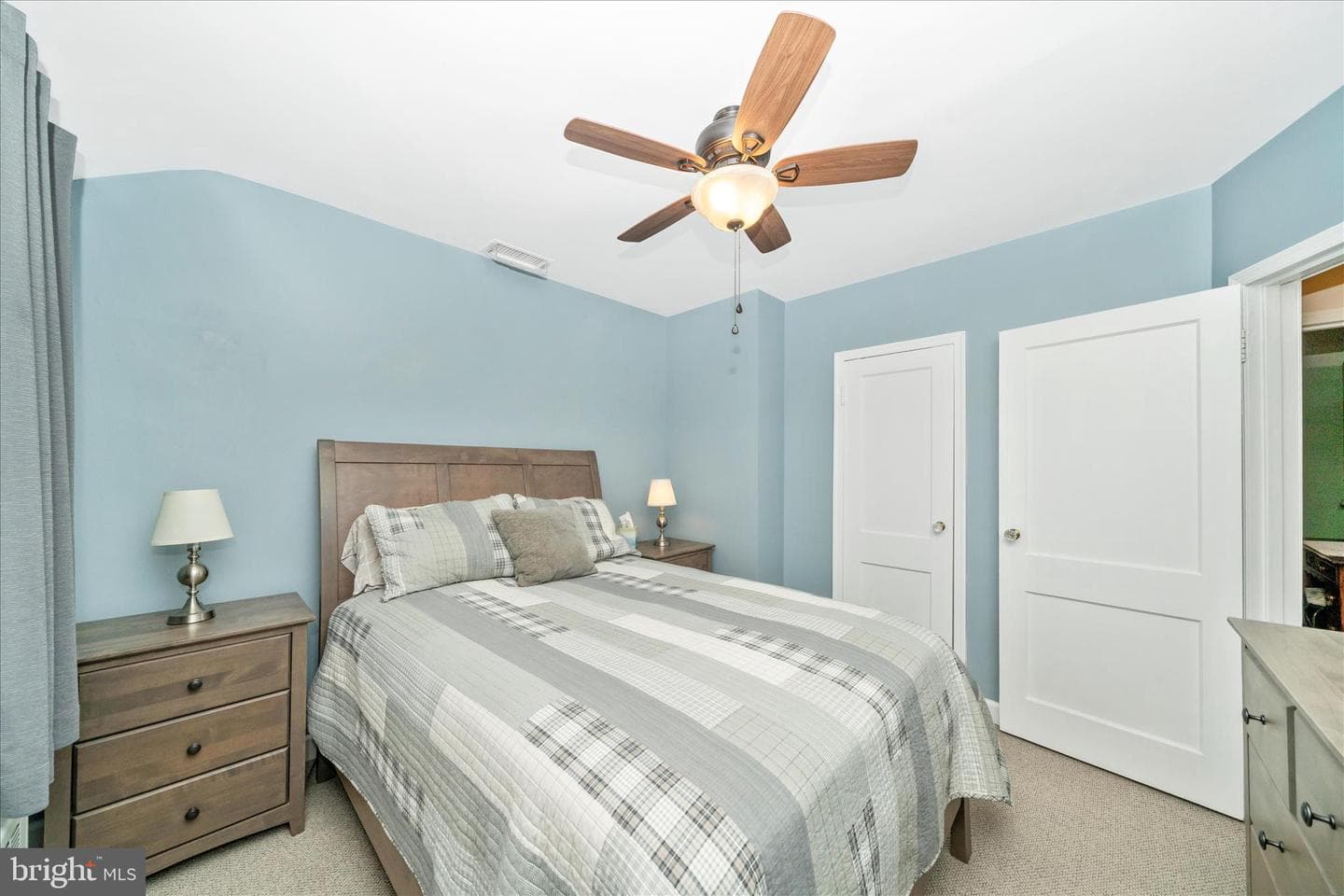 3909 Colchester Road photo 14
