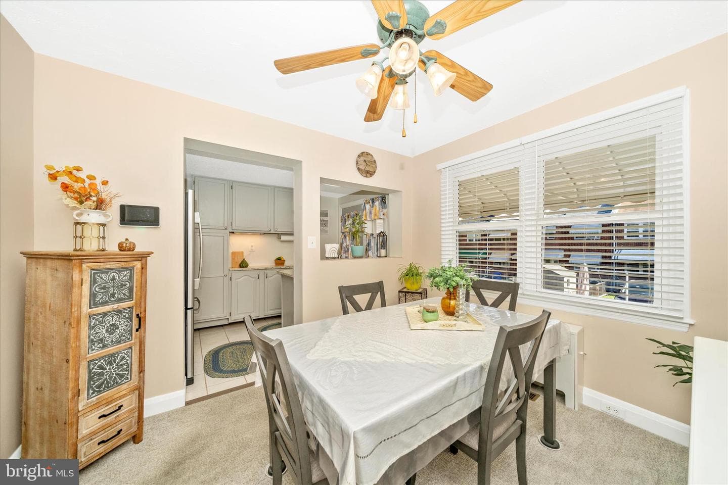 3909 Colchester Road photo 5