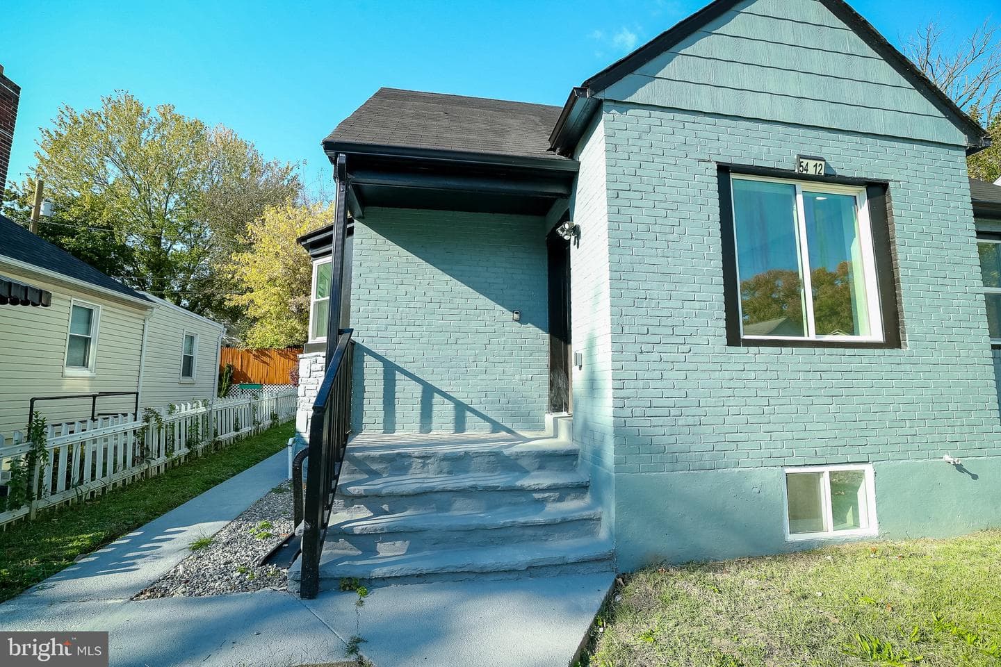 5412 Summerfield Avenue photo 2