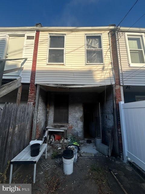 26 N Madeira Street photo 8